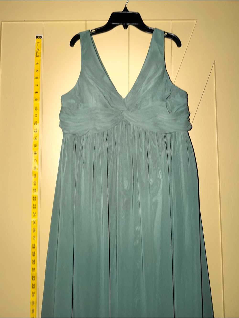 Azazie Women’s Size 12 Sage Green Maxi Dress Maternity Friendly Ruched V Neck